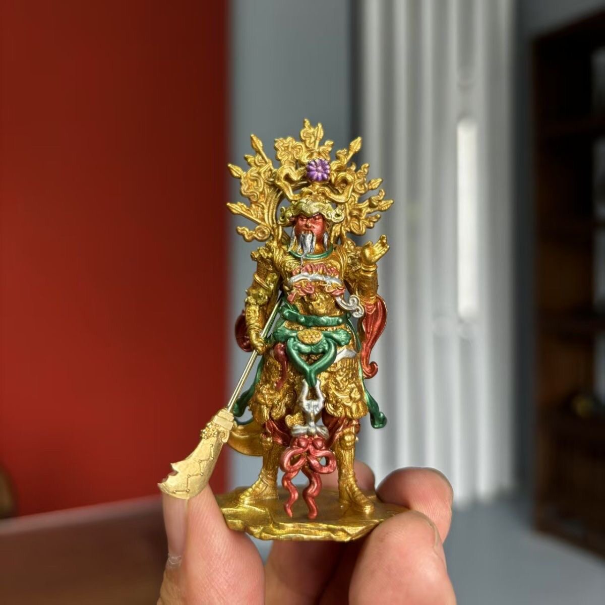 崇宁真君铁佛寺关公造像搭配带灯佛龛纯铜实心工艺车载案头小摆件