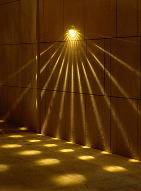 新款太阳能壁灯户外墙家用庭院花园布置装饰灯露台阳台氛围洗墙灯