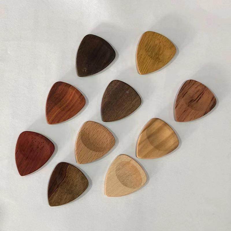 现货民谣电木质吉他拨片尤克里里拨片吉他手指琴贝斯拨