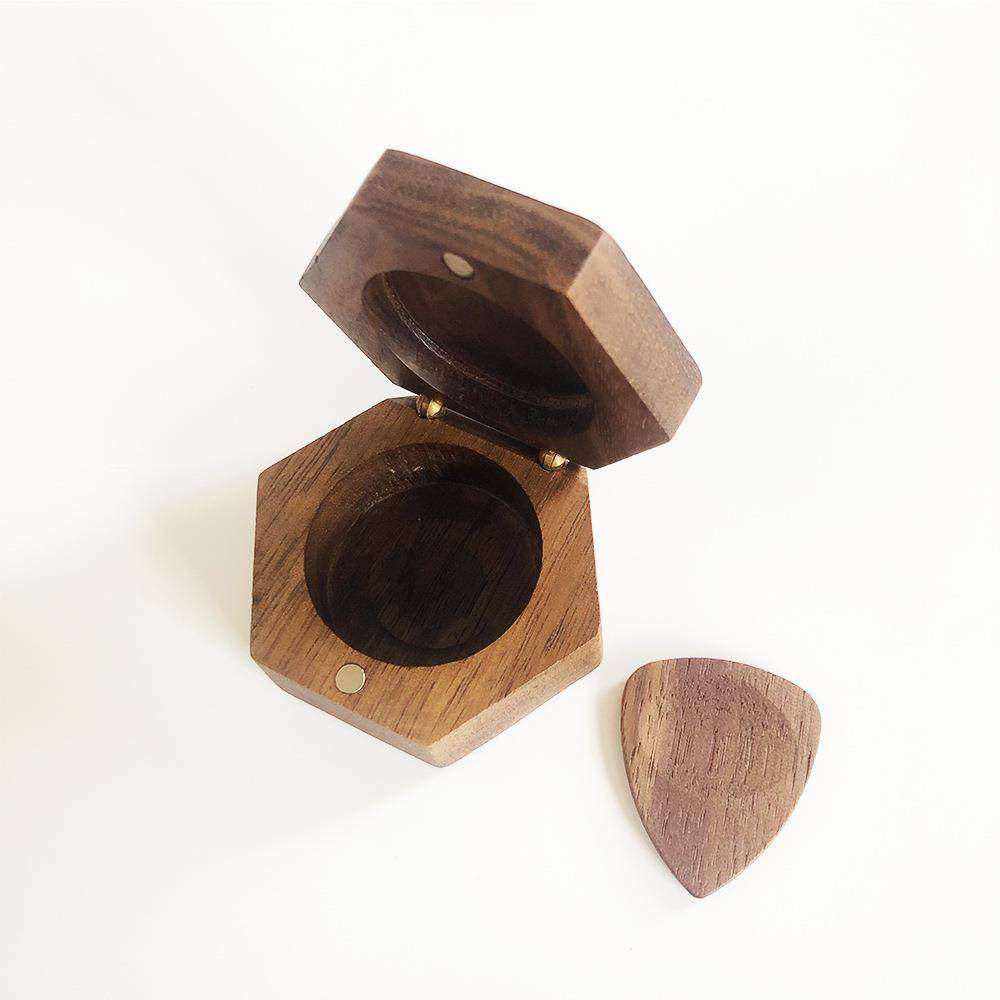 供应新品实木吉他拨片盒 拨片收纳盒 可印图文 木拨片盒音乐礼品