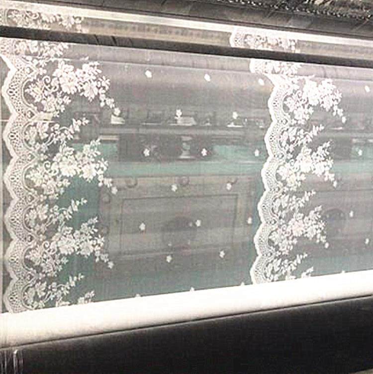 韩式白色四排花窗纱小碎
