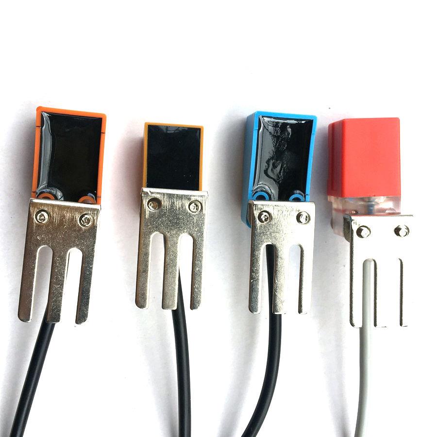 方形接近开关传感器固定