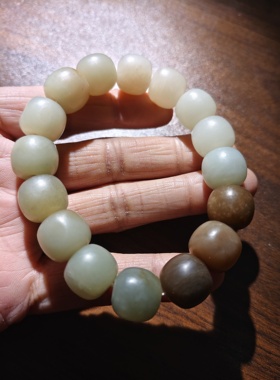 和田玉手串且末料糖白手串老型珠16颗重74克