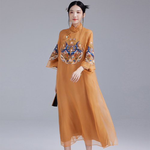 陌遇中国风团花刺绣旗袍连衣裙