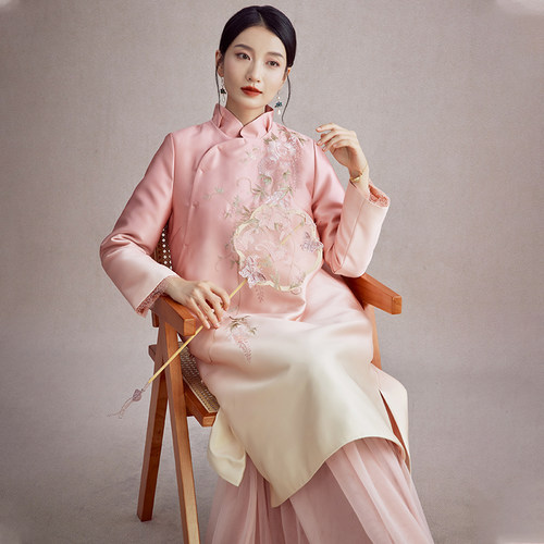 陌遇原创渐变绣花旗袍棉服连衣裙