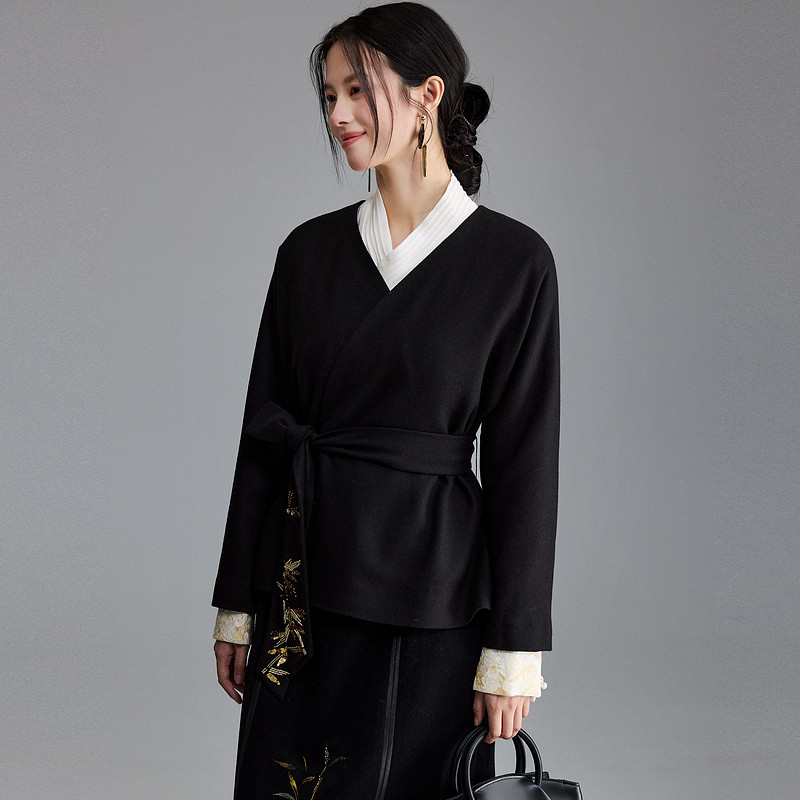 陌遇汉元素改良简约束腰茶服图片