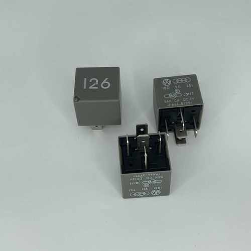 奥迪大众帕萨特领域126号空调继电器18D911251