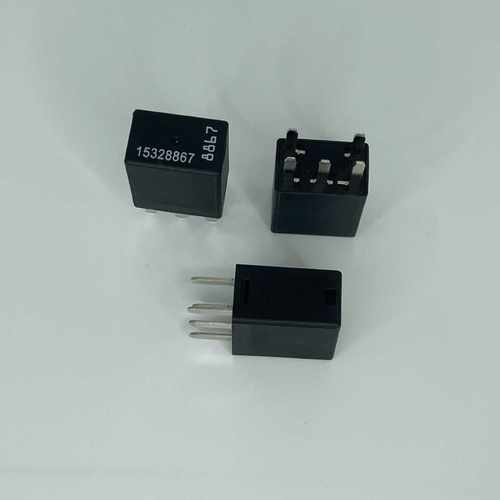 全新12V 5脚汽车继电器15328867