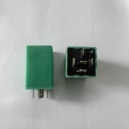 别克大宇汽车雨刮继电器96344573