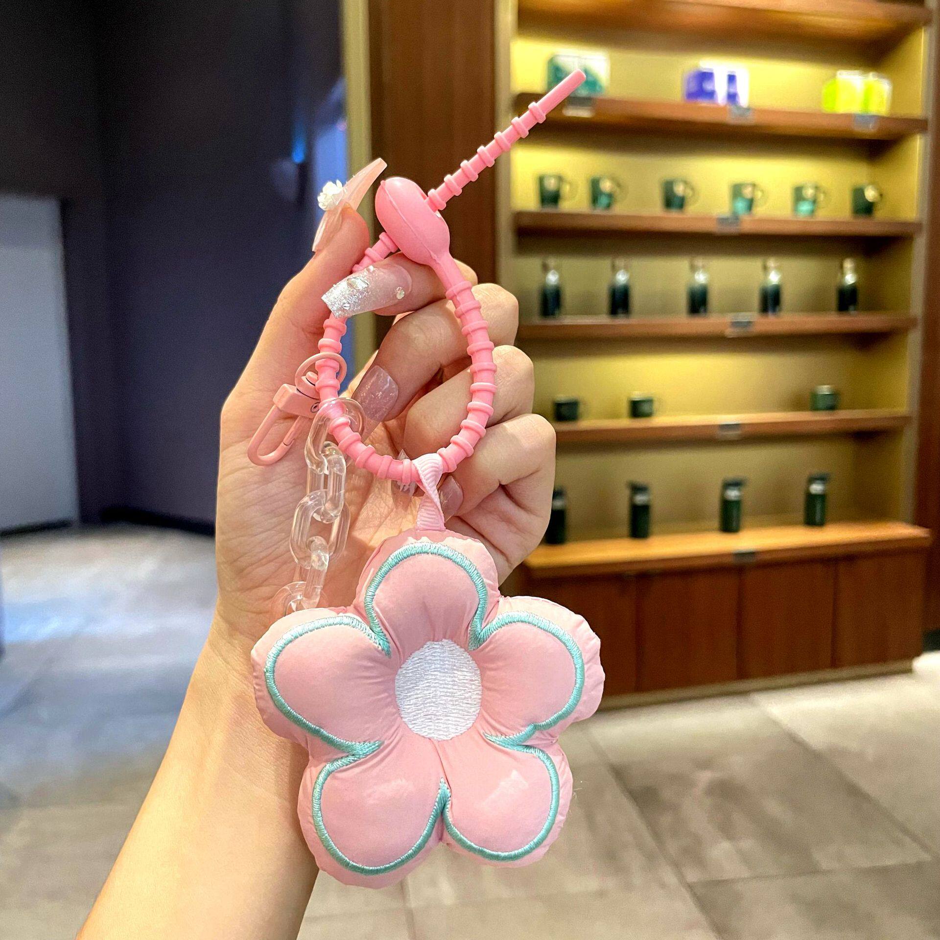 新款网红毛绒布艺小花钥匙扣精致男女时尚背包小挂件车钥匙链