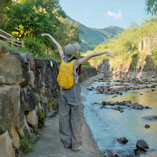 【徒步搭子】蜜蜂包户外登山包旅游运动双肩包女生大容量骑行袋