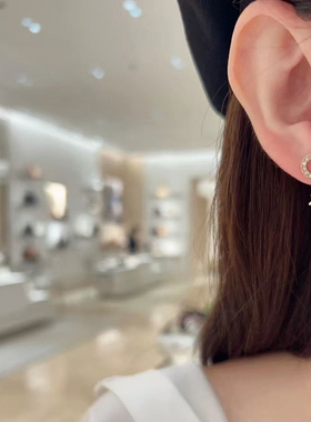 25爆款CD字母珍珠AB款珍珠耳钉五角星满钻气质高级感耳钉耳环女