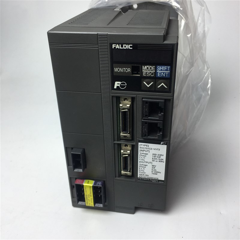 富士伺服驱动器RYC751C3-VVT2(50W/101W/201W/401W)RYC751D3-VVT2