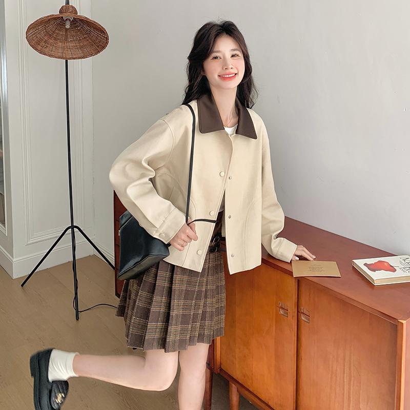 实拍米白色超好看翻领短款外套女2025春季新款设计感休闲百搭夹克