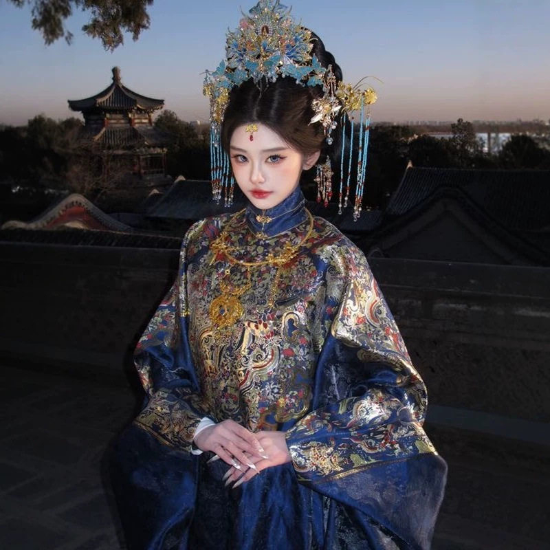 国风汉服女明制重工织金藏蓝色立领长袍旅游写真影楼拍摄服装