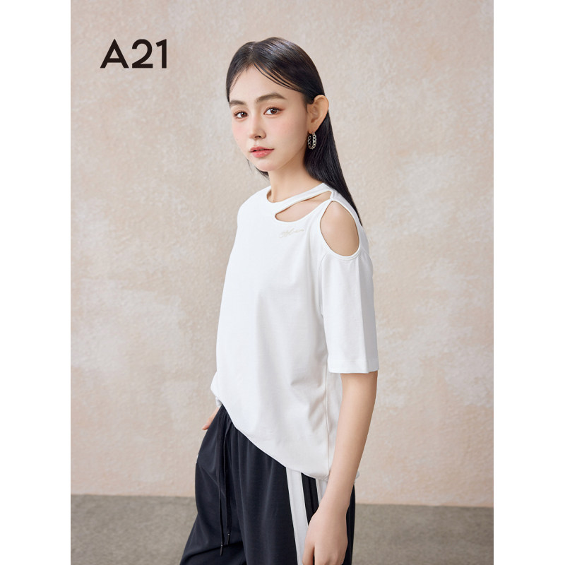 A21女装宽松圆领破洞露肩棉T恤夏季新款设计感多巴胺落肩短袖上衣