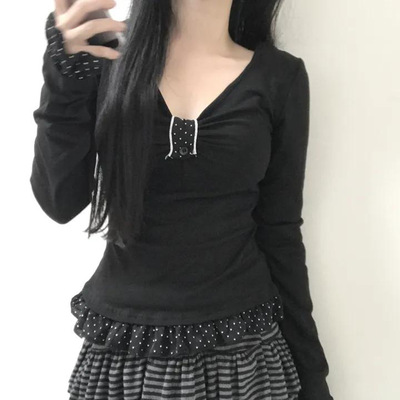 Korean girl V-neck base shirt top韩系V领修身长袖打底衫上衣女