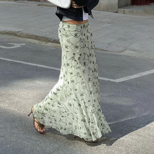 French green floral skirt 法式浪漫田园风清新绿色小碎花半身裙