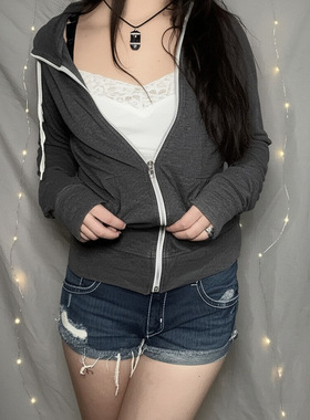 Hot girl gray hooded sweatshirt 初秋外穿修身辣妹灰色连帽卫衣