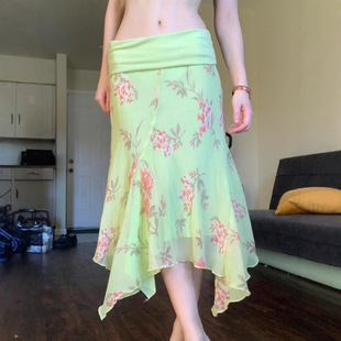 skirt mesh 辣妹风碎花荷叶边不规则长裙夏日度假 vacation Daily