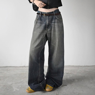 Casual loose jeans for women复古洗水口袋休闲宽松显瘦牛仔裤女