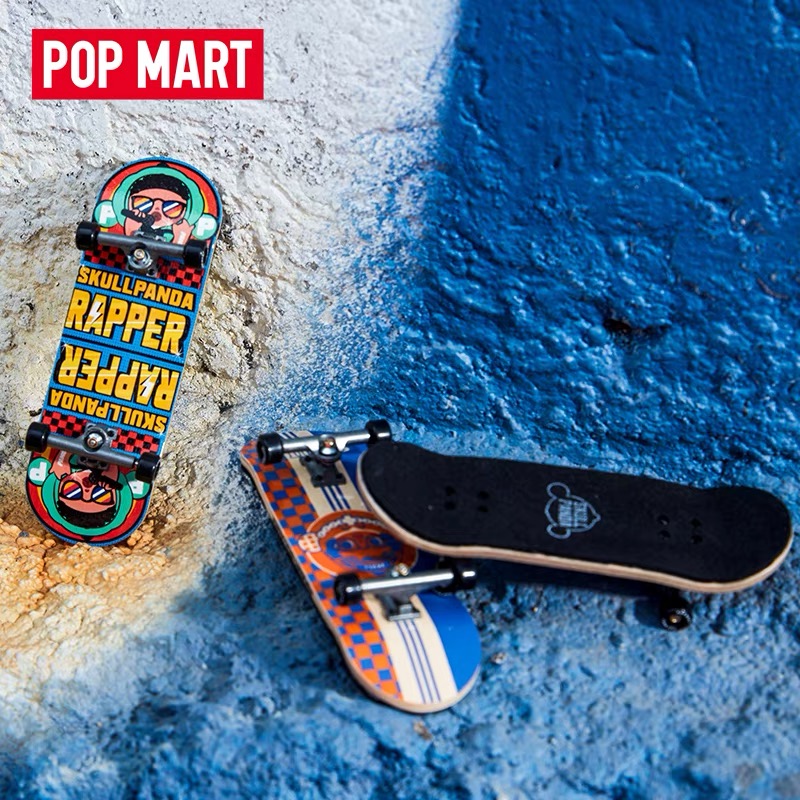 手指滑板熊喵热潮泡泡玛特