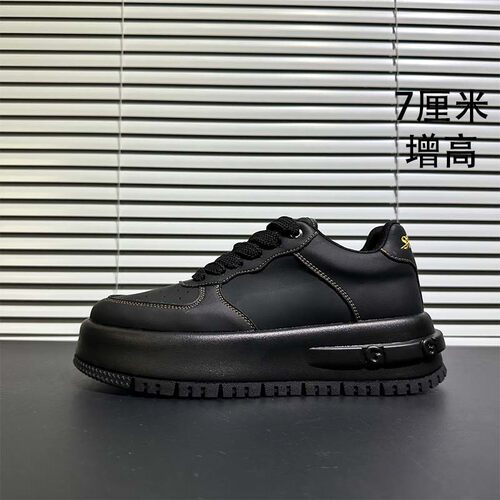 板鞋舒适增高软底百搭轻质休闲鞋