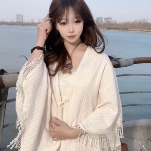流苏披肩外搭配旗袍2025新款复古民国风米白色蕾丝镂空开衫斗篷
