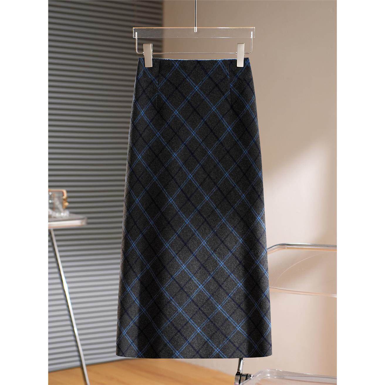 超美精致高端羊毛覆古半身裙女2025秋冬季加厚今年流行格纹直筒裙