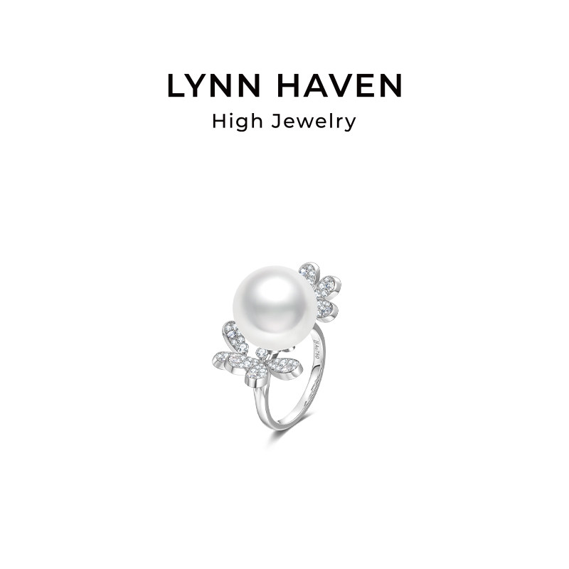 LynnHaven麟玟 ART宋思维-圆梅 18K金澳白海水珍珠戒指满钻梅花