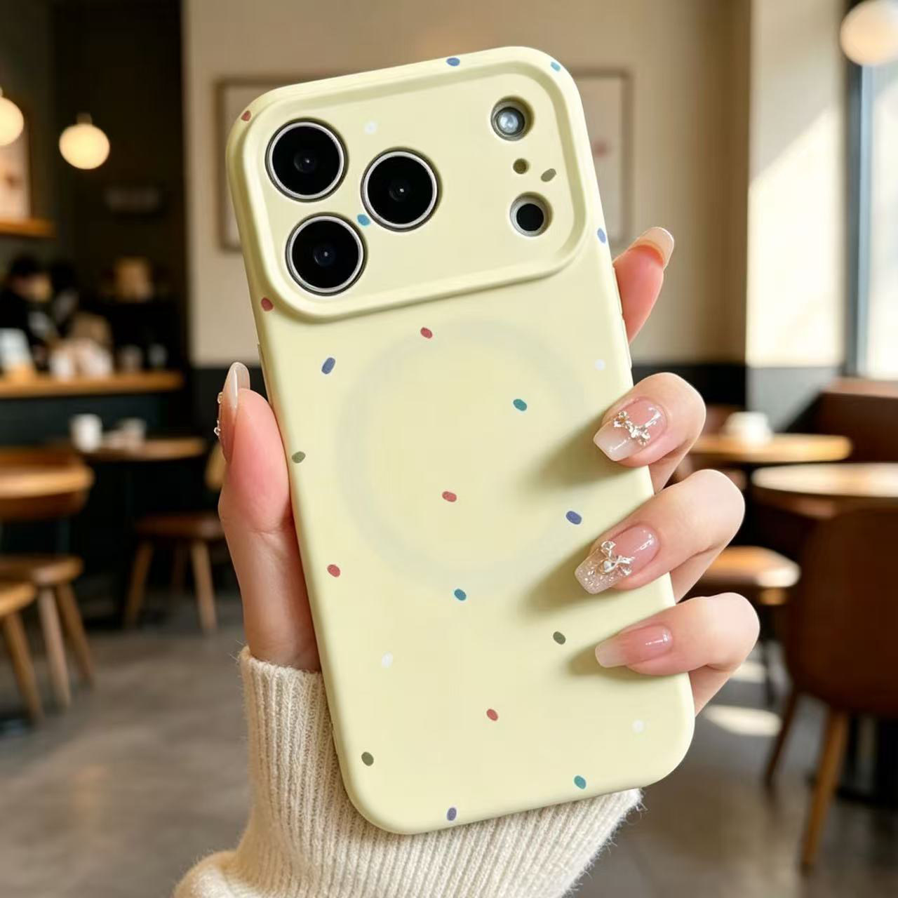 【简约波点彩糖】适用iPhone17手机壳时尚纯色苹果16pro亲肤软壳Magsafe磁吸15pm全包13防摔12手感丝滑细腻14