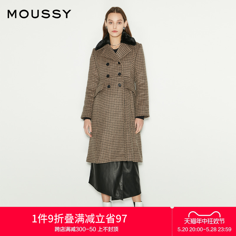 moussy奥莱秋冬双排扣格纹保暖毛领中长款大衣010EA230-6060