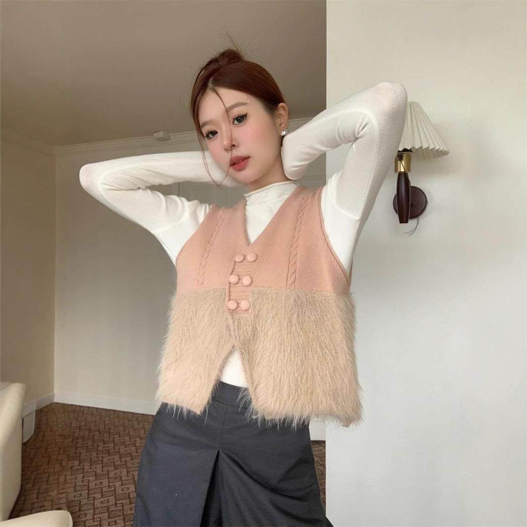 法式毛绒针织开衫马甲背心女外穿秋季设计感v领短款无袖毛衣叠穿