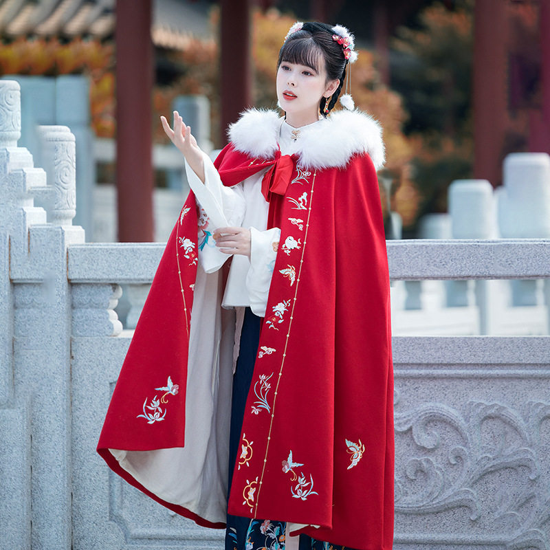 汉服斗篷女加绒加厚秋冬新款  连帽刺绣花中国风复古披风外套拍照
