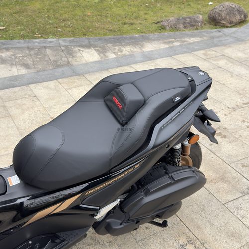 21-24雅马哈NVX155改装舒适防水车坐垫座垫座椅座包总成加高腰靠