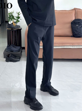 高端男士软壳冲锋裤2025秋冬季新款加绒运动裤男款美式户外登山裤