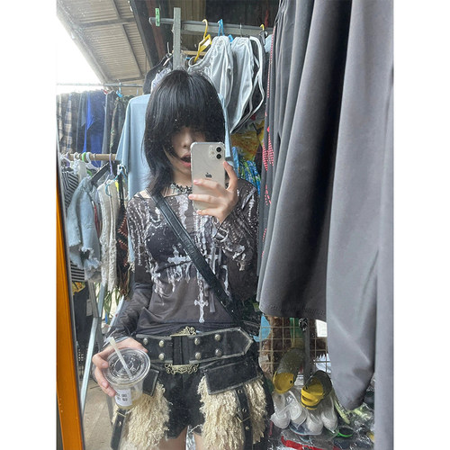暗黑朋克辣妹网纱长袖小众T恤女