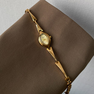 女士高级小手表女十大品牌链式表女款名牌轻奢高级感正品精致金表