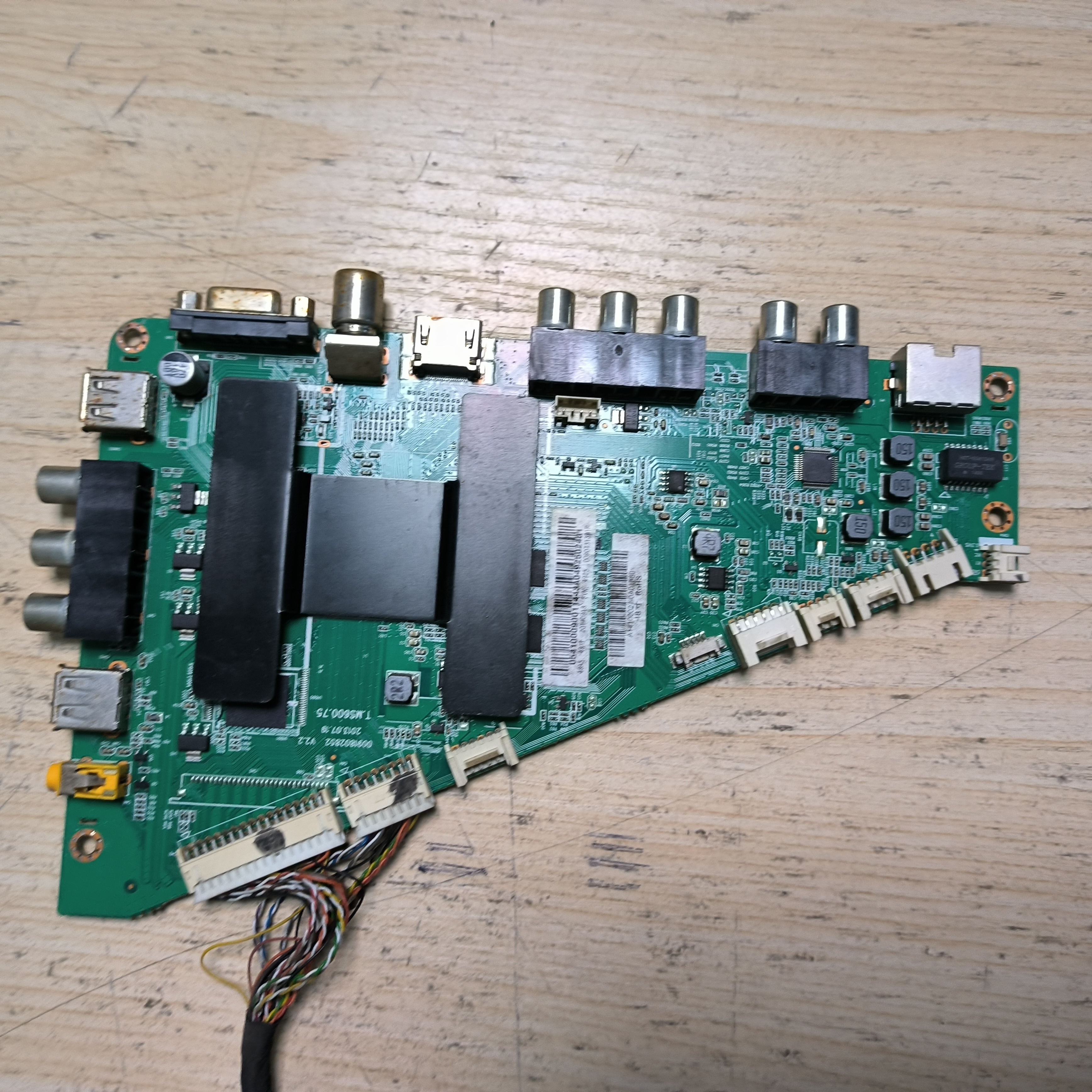 海尔48A5主0091802852 V2.2 屏LE48A5000