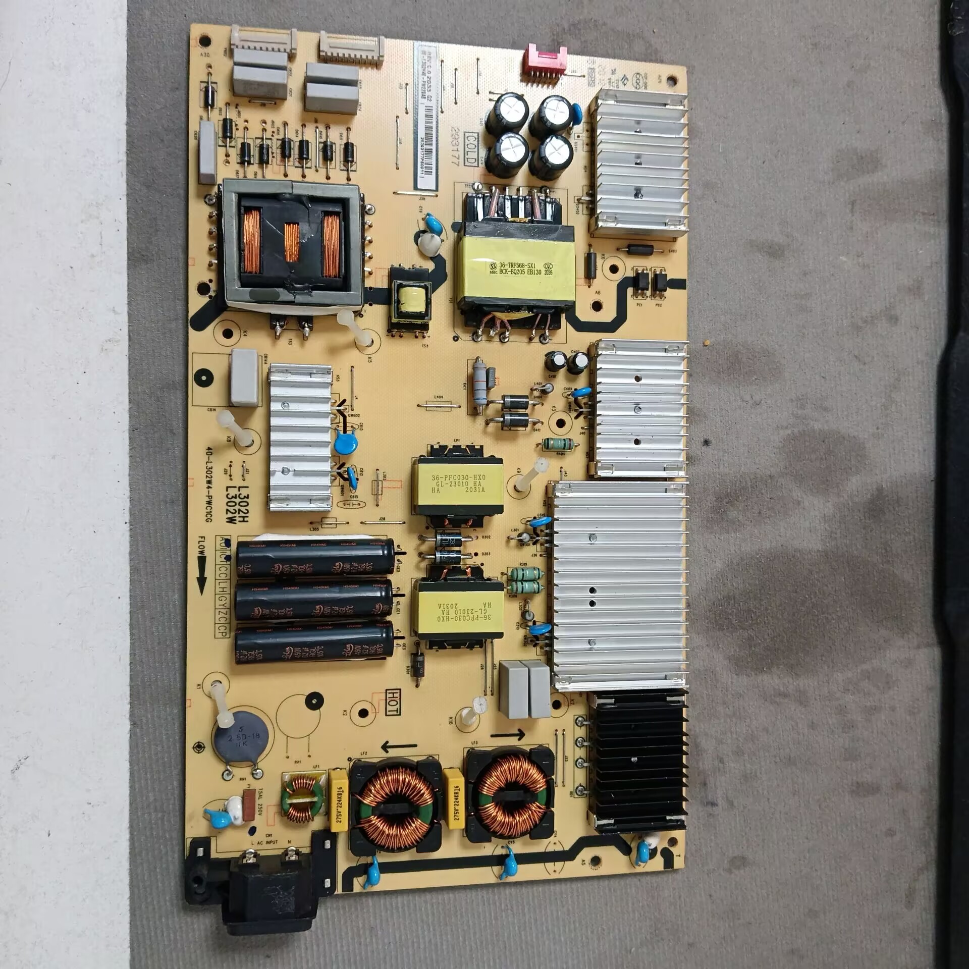 原装 TCL 75P8 75T6 75V8 65C8 65C10电源板40-L302W4-PWC1CG