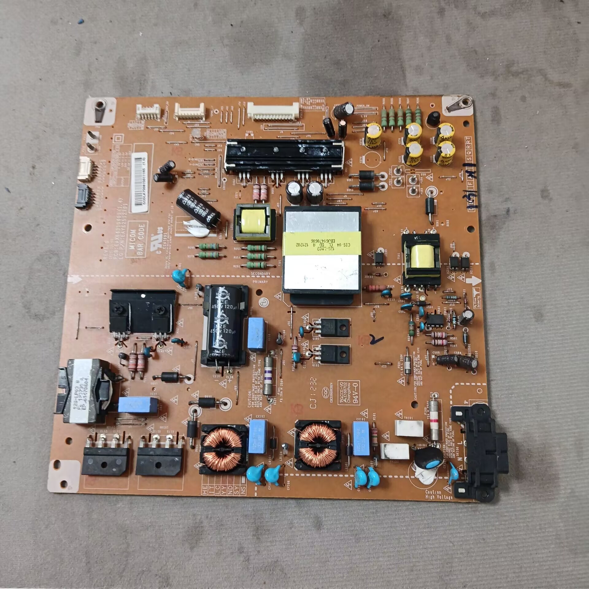 LG  47LS4100 LGP4247H-12LPB电源板 EAX64310401(1.4)