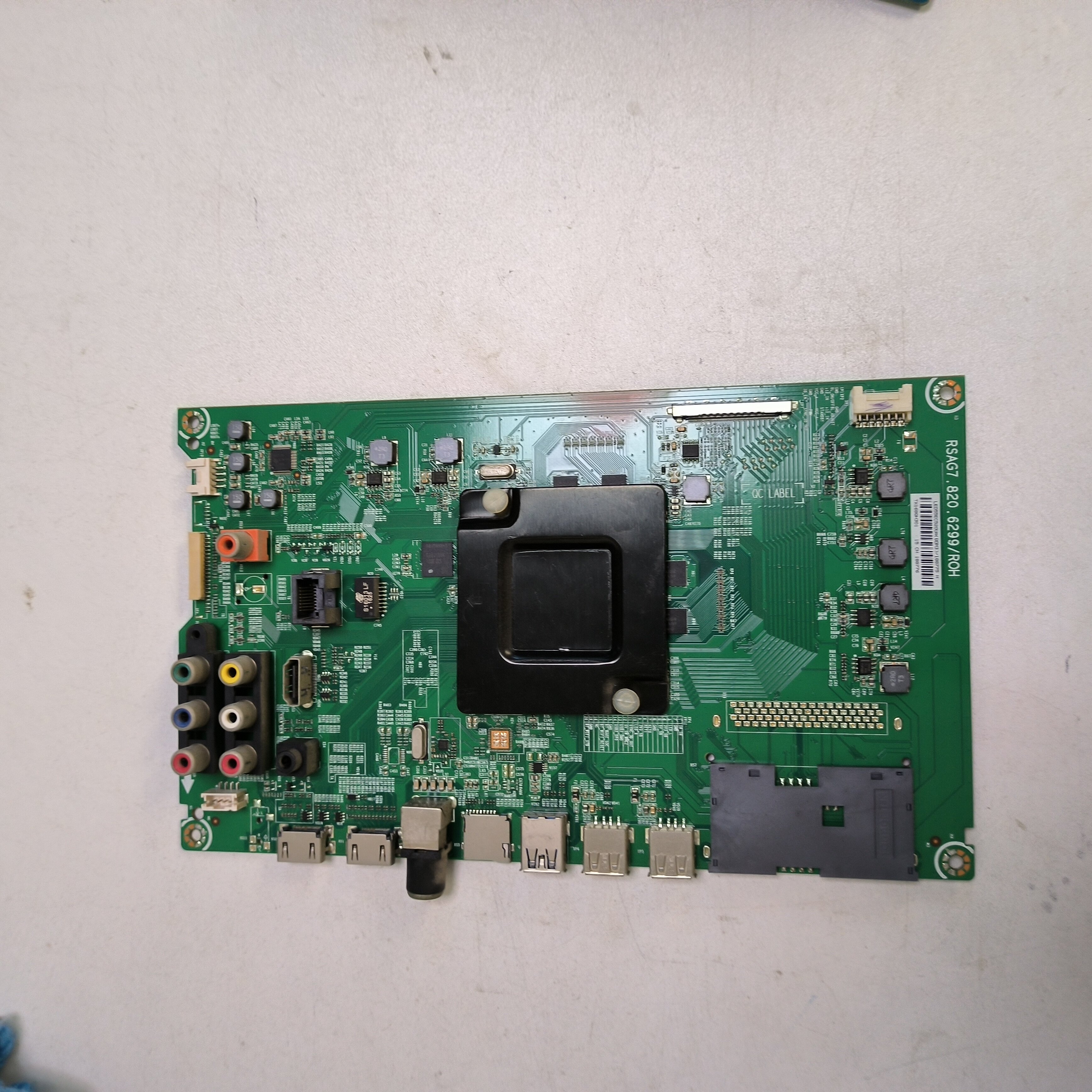 海信LED55EC760UC(BOM1)主板RSAG 7.820.6299配屏HD550DU-B81