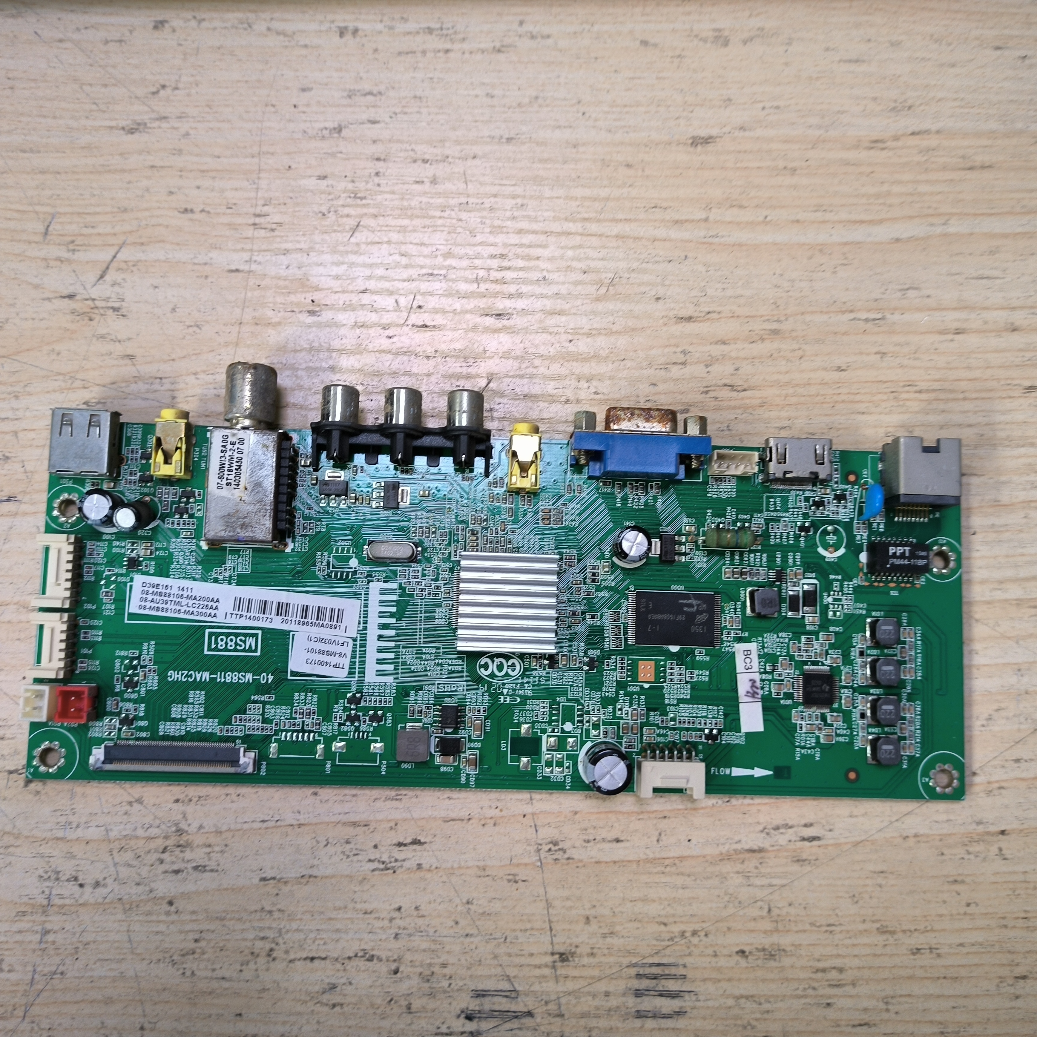 原装TCL D39E161 主板 40-MS8811-MAC2HG 屏LVW390NDAL实图