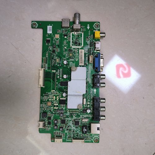 原装海信LED39S30(BOM1)171245主板RSAG7.820.5837屏HD390DH-E51