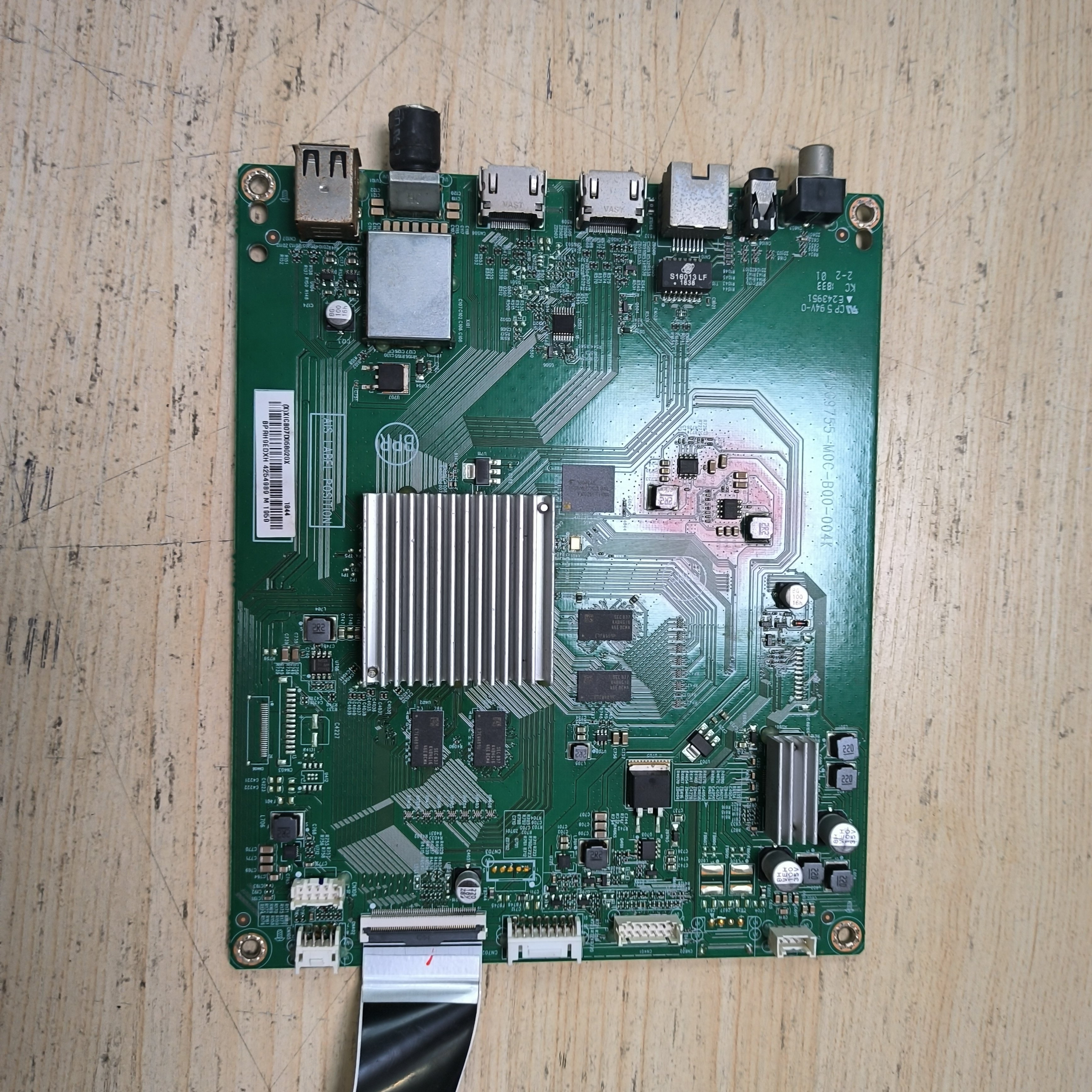 飞利浦55PUF6693/T3主板715G9755-M0C-B00-004K屏TPT550J1-QUBNA