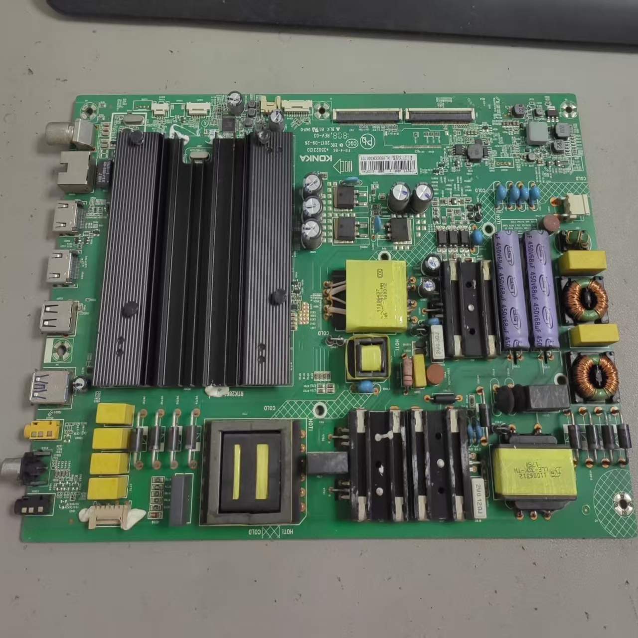 康佳 LED49M1主板35023120屏72001762YT