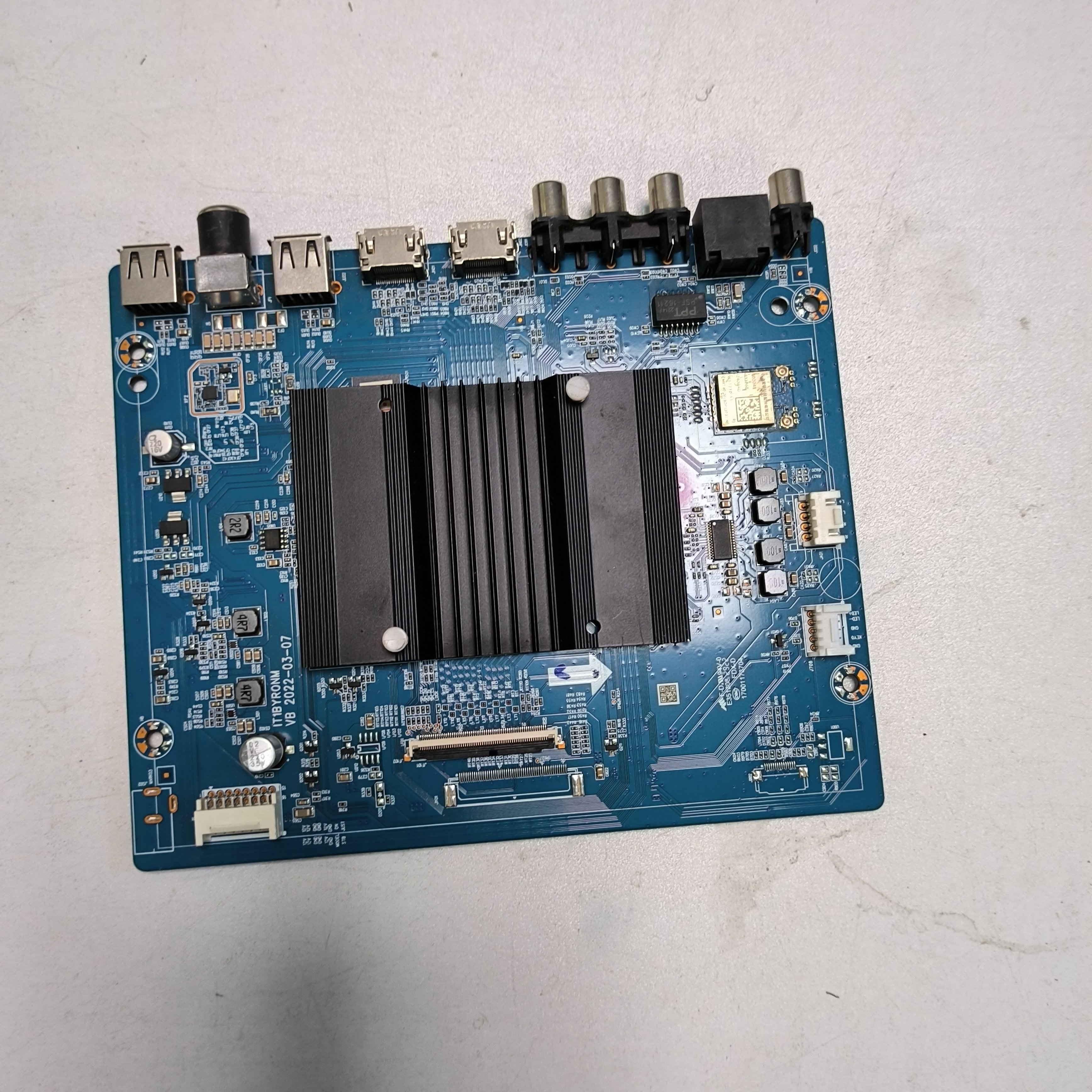 荣耀 HN55BYRA 电视主板IT1BYR0NM屏ST5461D13-6