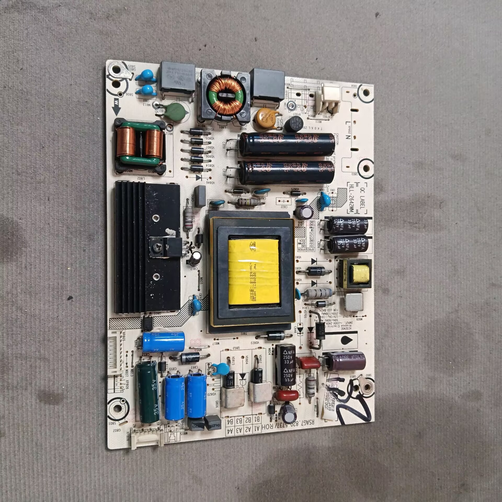 海信LED42K370 LED42L288电源板RSAG7.820.5737