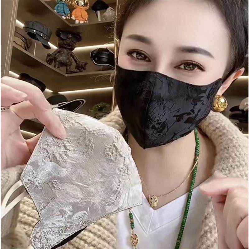 刺绣宫廷风秋冬加棉网红同款口罩挡风炫酷防女神防寒保暖雾防灰尘