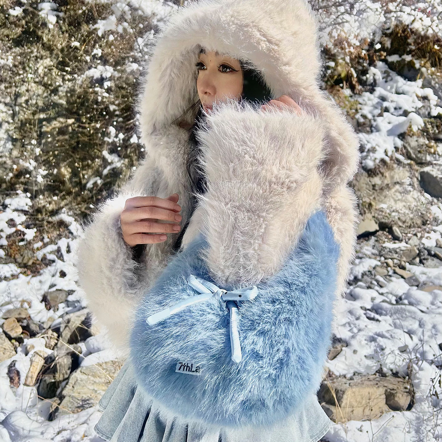 7THLAT毛茸茸仿皮草蝴蝶结手提包女冬季可爱百搭毛毛包毛绒饺子包,箱包皮具/热销女包/男包,通用款女包,淘宝优惠券,粉丝福利购,淘宝优惠卷